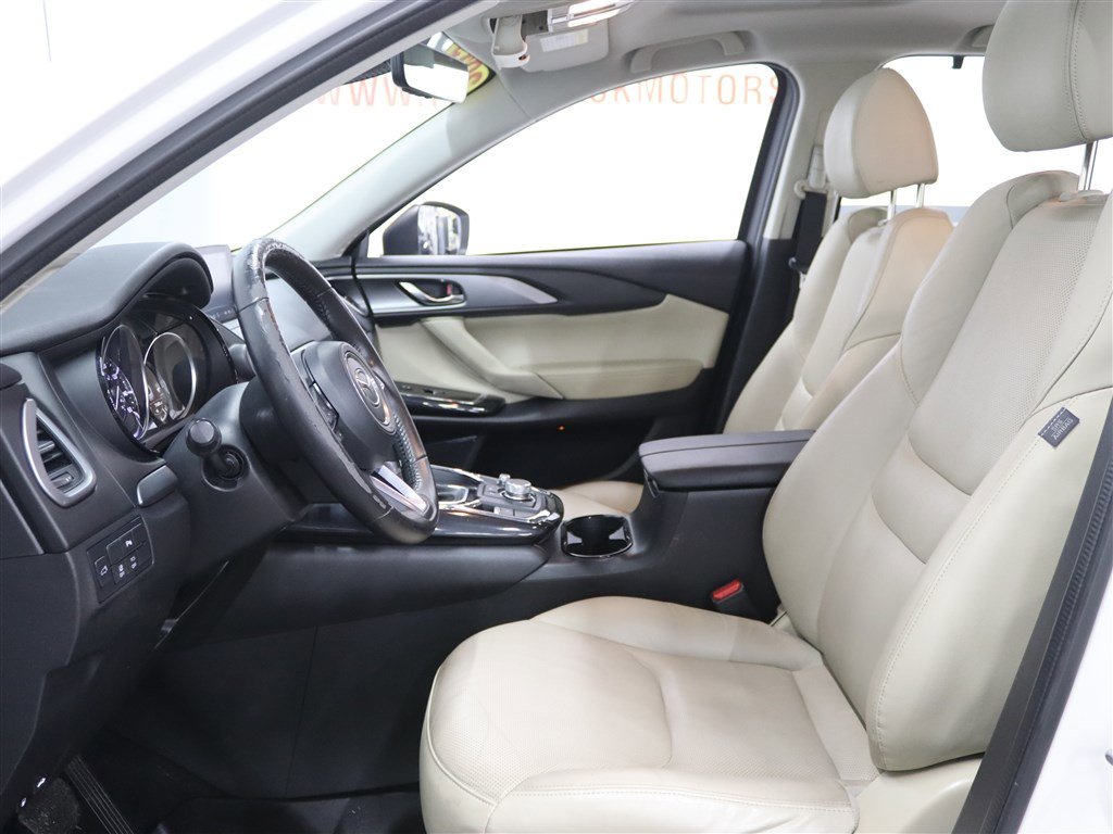 Used 2019 MAZDA CX-9 Touring w/ Touring Premium Package FWD image 10