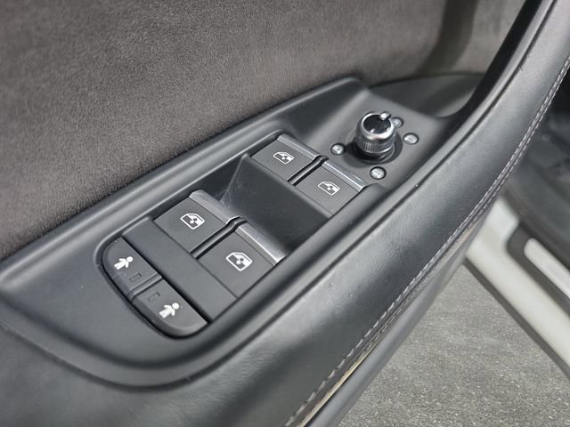Used 2019 Audi Q7 3.0T Prestige w/ Prestige Package AWD/4WD image 27