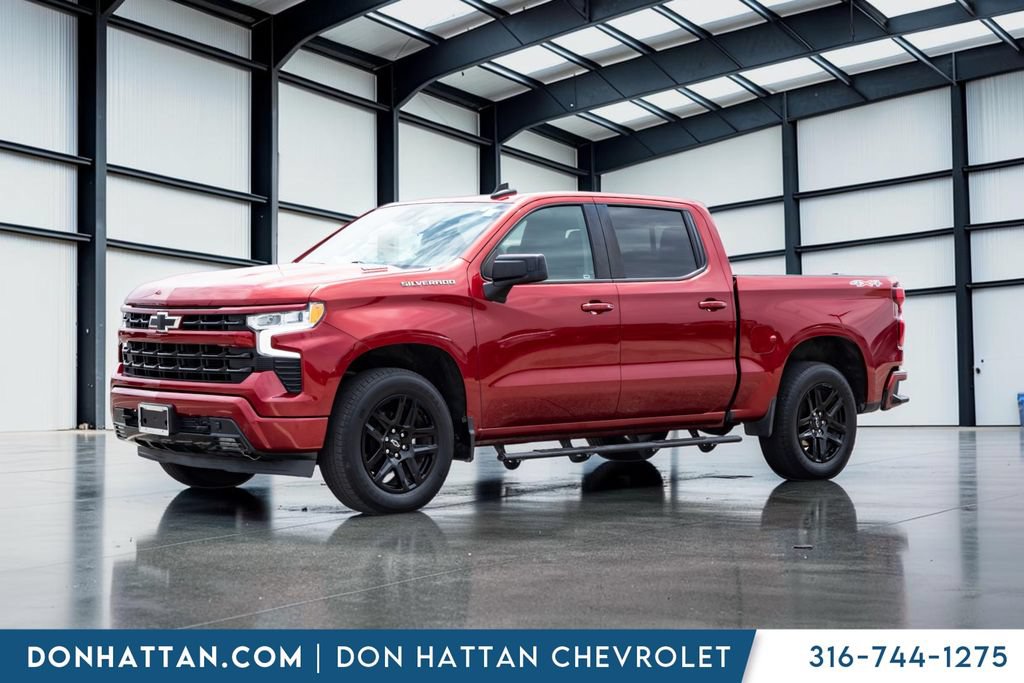 Used 2022 Chevrolet Silverado 1500 RST w/ Convenience Package II AWD/4WD image 2