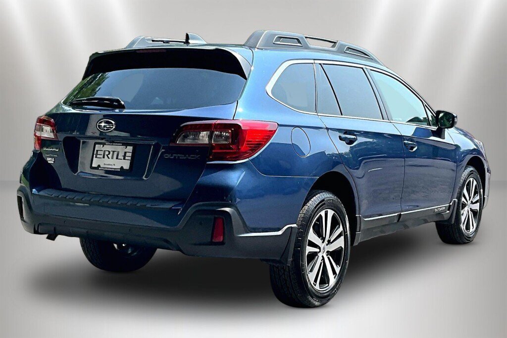 Used 2019 Subaru Outback 2.5i Limited AWD/4WD image 5
