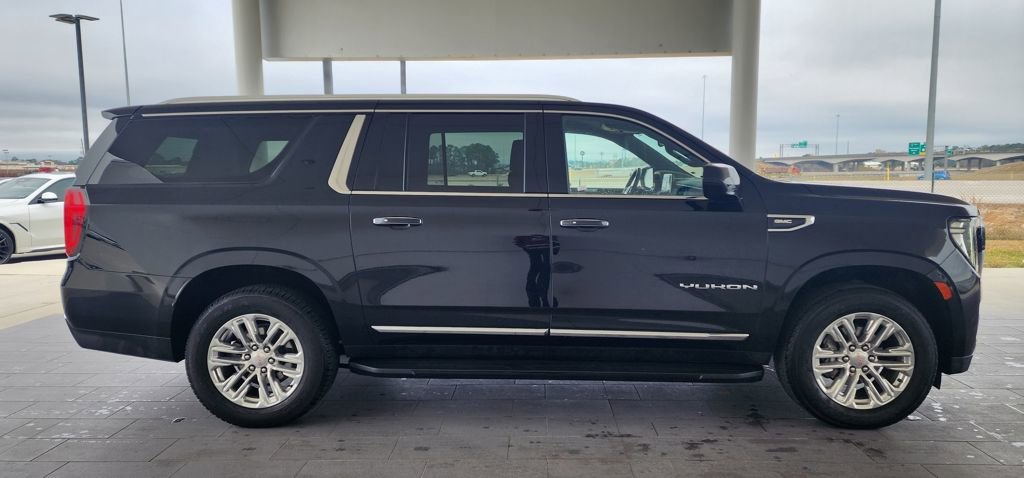 Used 2024 GMC Yukon XL SLT image 5