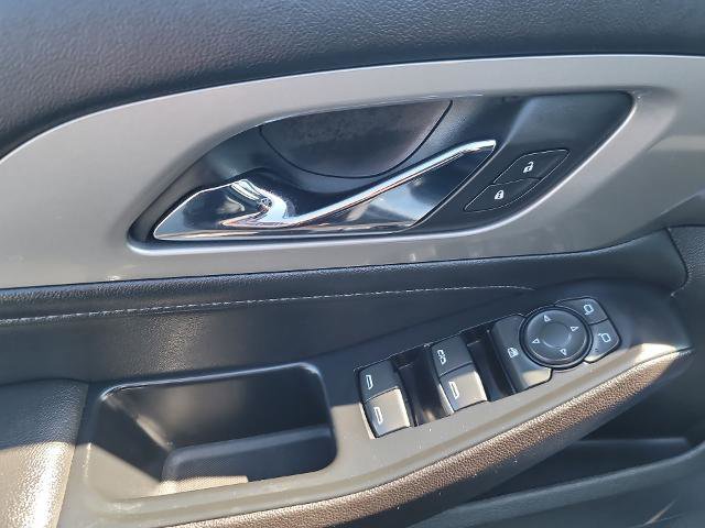 Used 2023 Chevrolet Traverse LT image 22