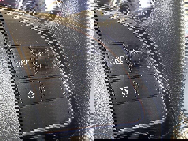 Used 2018 Mitsubishi Eclipse Cross SE image 28