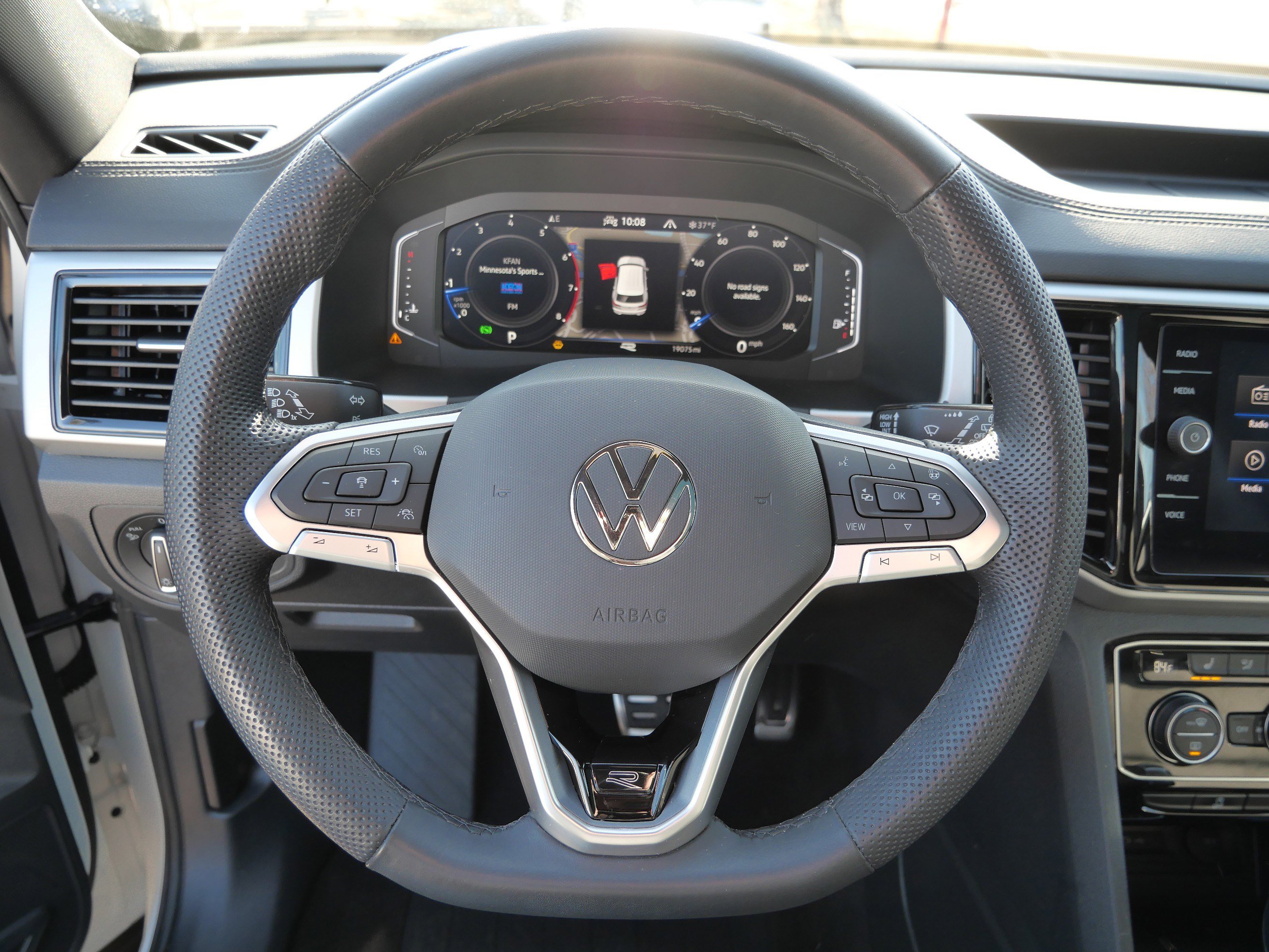 Used 2023 Volkswagen Atlas Cross Sport SEL R-Line image 26