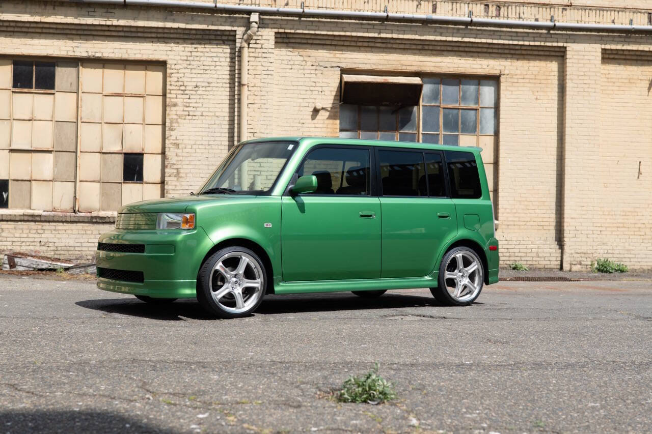 Used 2006 Scion xB FWD image 4