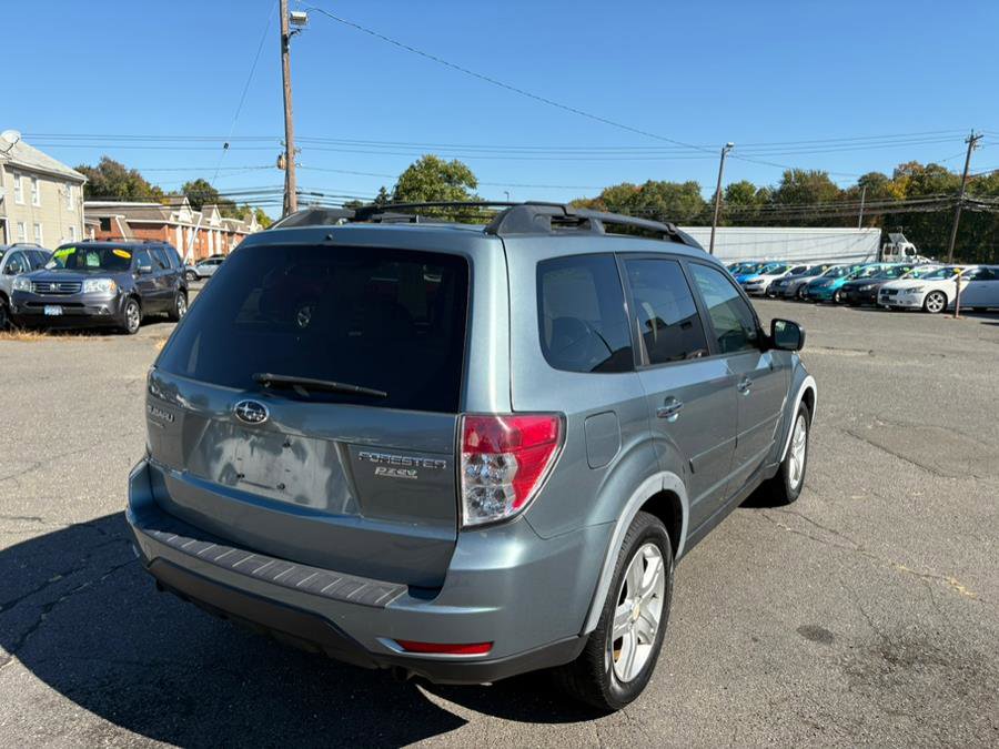 Used 2010 Subaru Forester 2.5X Premium image 4