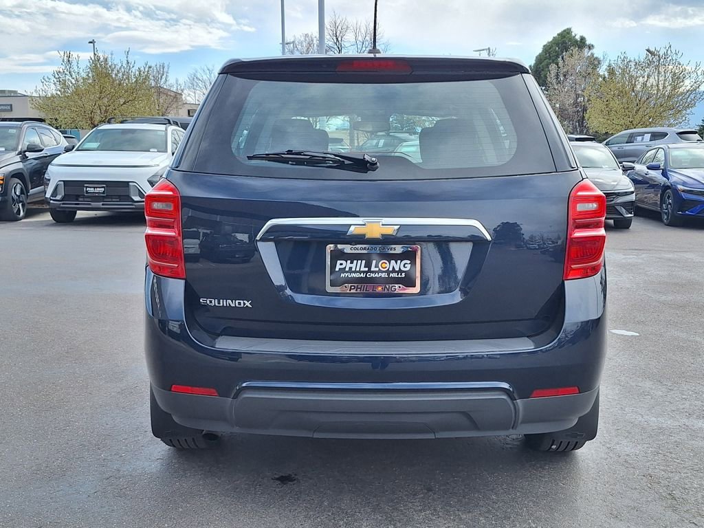 Used 2017 Chevrolet Equinox LS image 4