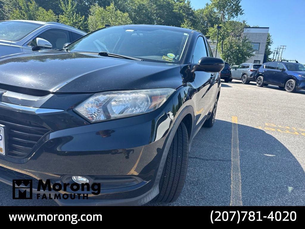 Used 2018 Honda HR-V EX image 3