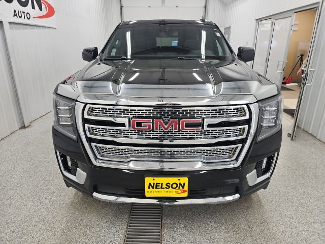 Used 2022 GMC Yukon SLT w/ SLT Luxury Package image 5
