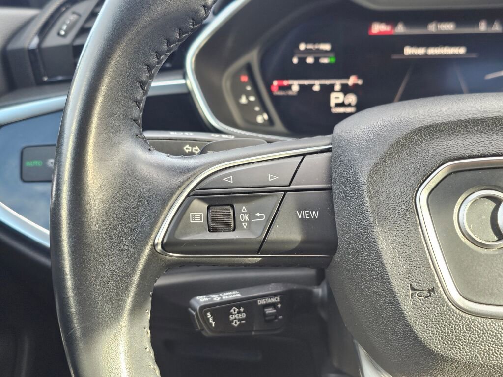 Used 2019 Audi Q3 2.0T Prestige image 32
