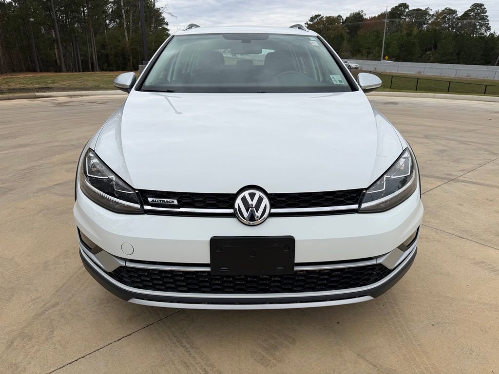 Used 2019 Volkswagen Golf Alltrack S image 8