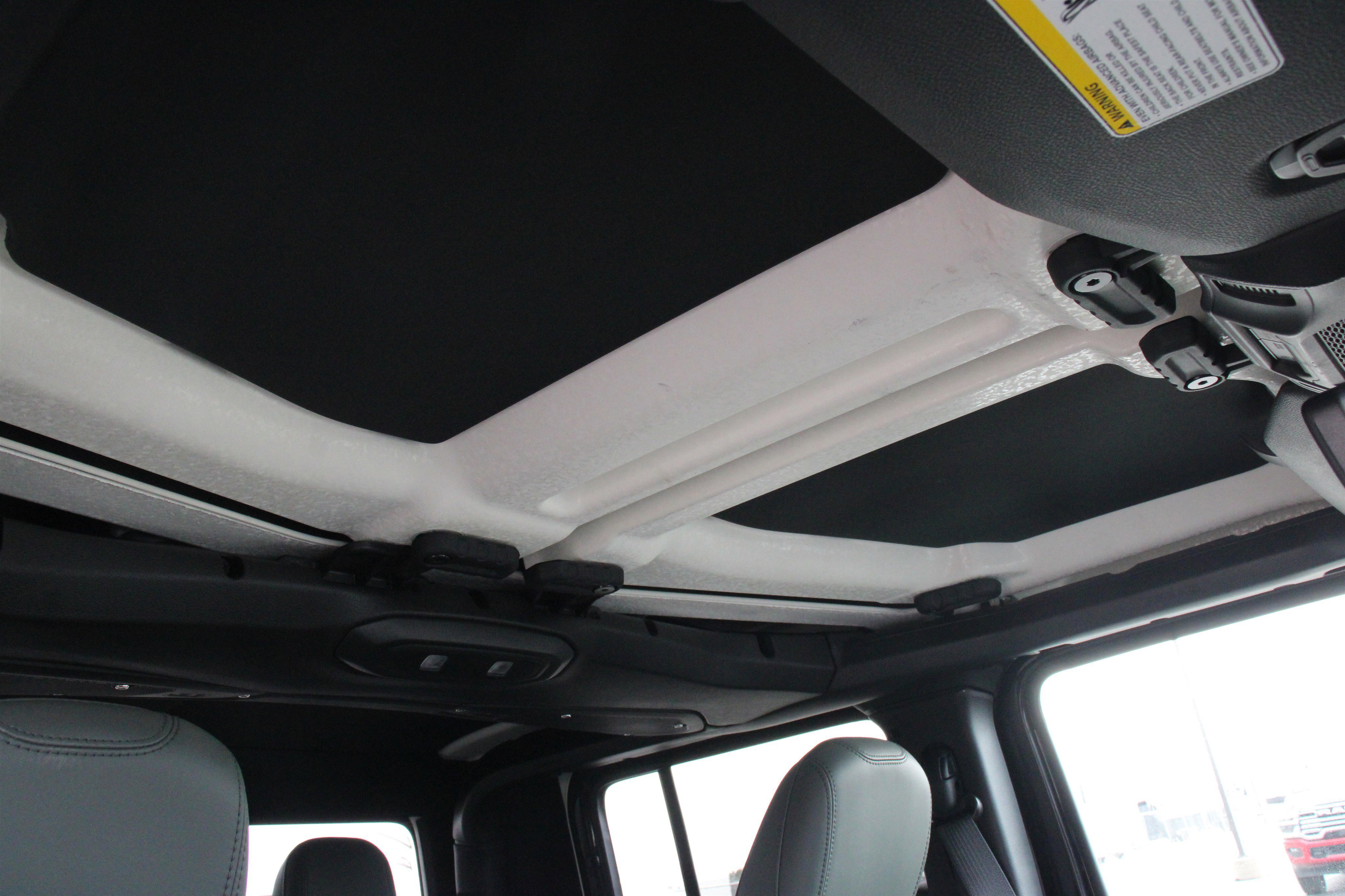 New 2026 Jeep Gladiator Mojave image 29