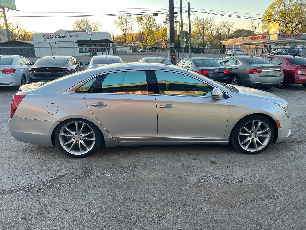 Used 2013 Cadillac XTS Premium AWD/4WD image 6