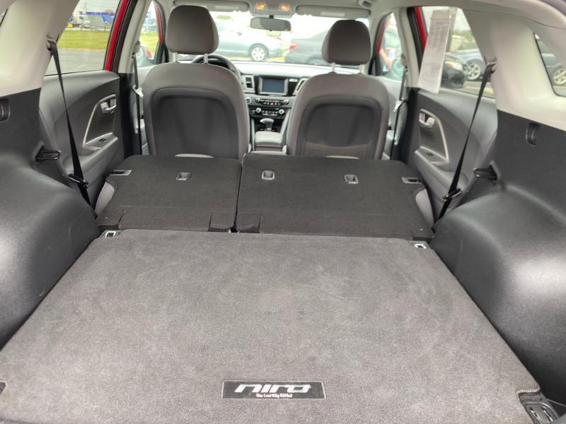 Used 2019 Kia Niro LX image 23