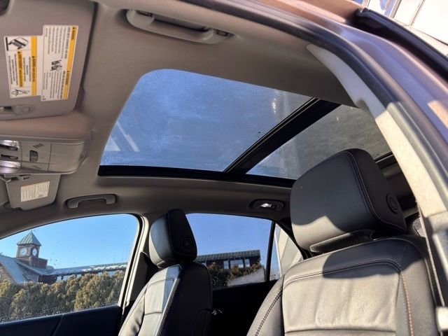 Used 2018 Chevrolet Equinox Premier image 20