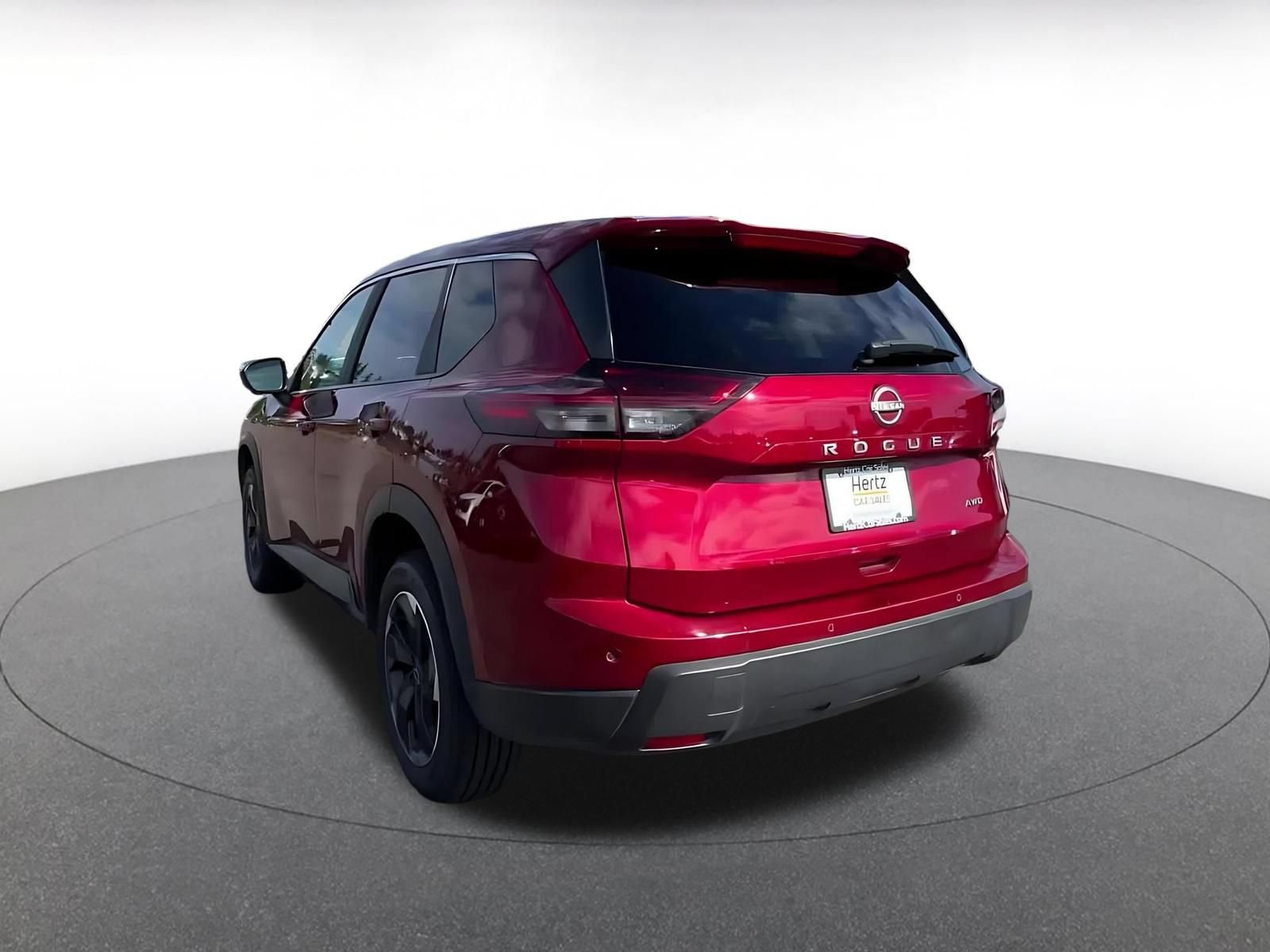 Used 2025 Nissan Rogue SV AWD/4WD image 10
