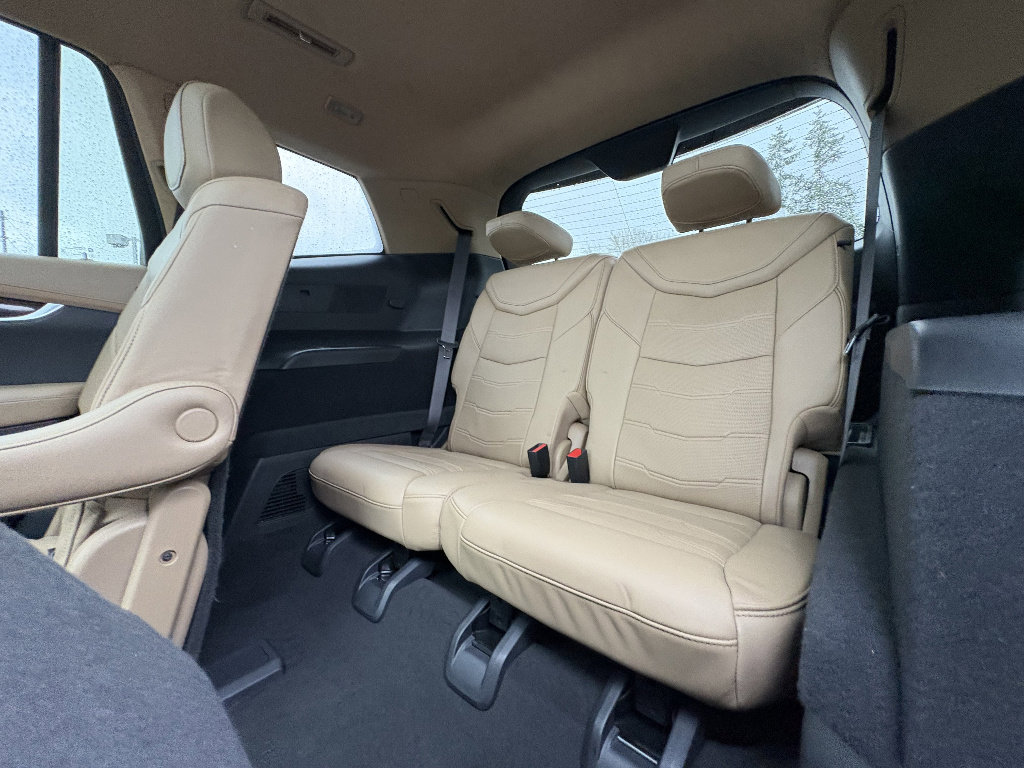 Used 2020 Cadillac XT6 Sport w/ Platinum Package image 38