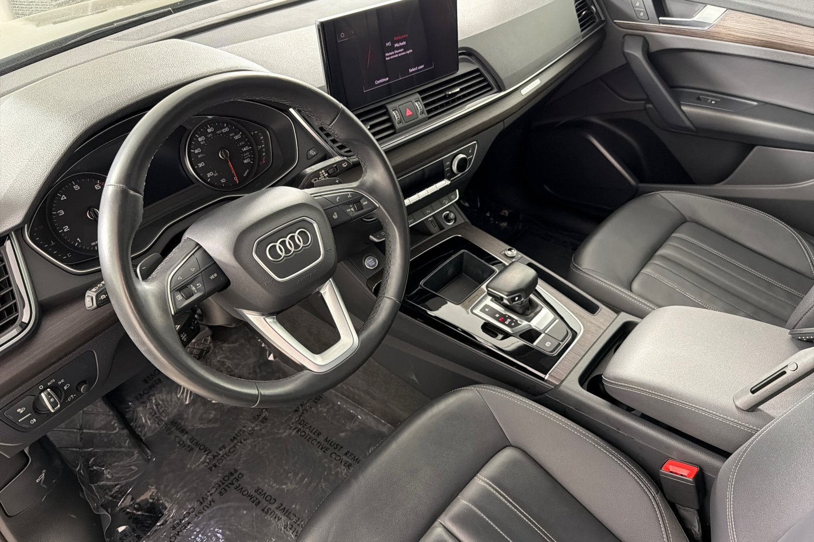 Used 2023 Audi Q5 2.0T Premium w/ Convenience Package AWD/4WD image 9