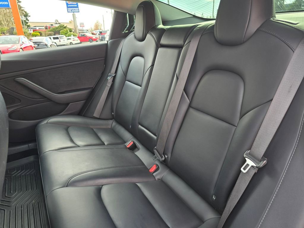 Used 2018 Tesla Model 3 Long Range AWD/4WD image 27