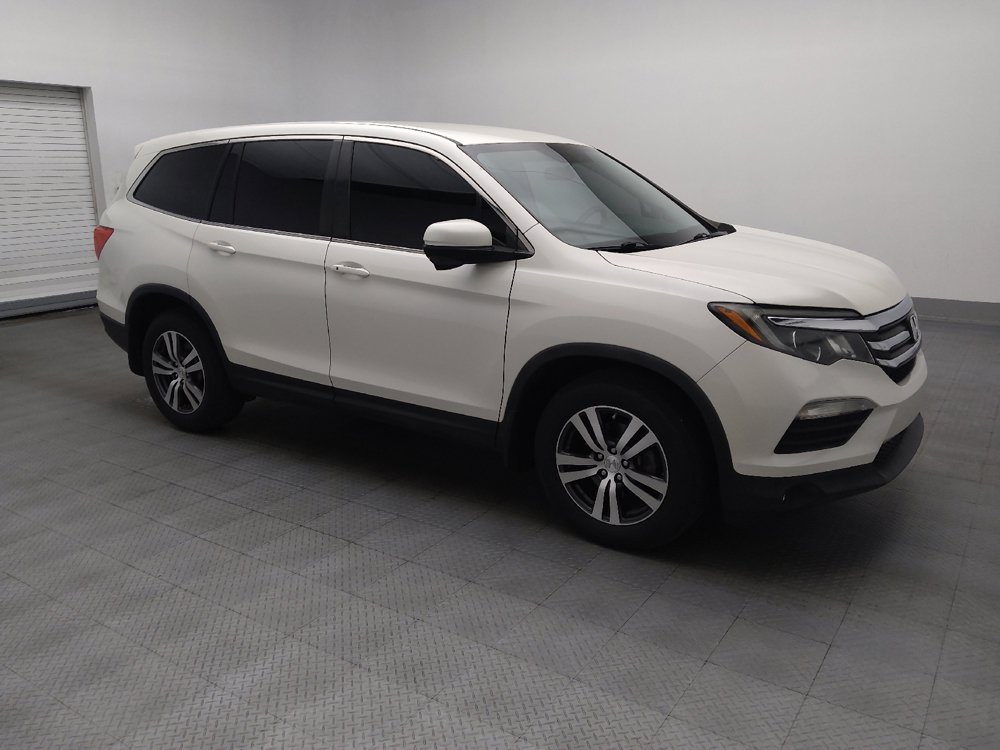 Used 2017 Honda Pilot EX image 11