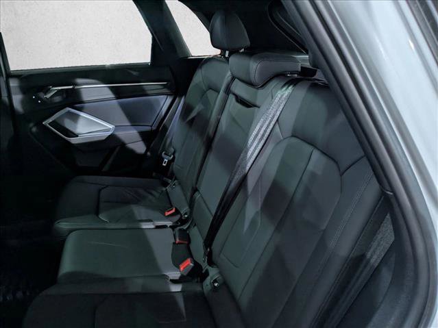 Used 2025 Audi Q3 2.0T Premium w/ Convenience Package image 25