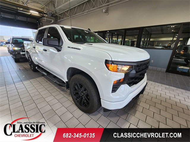 Used 2026 Chevrolet Silverado 1500 Custom w/ Turbomax Blackout Package RWD 360° Tour