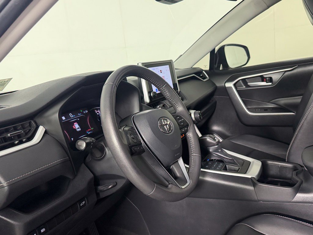 Used 2024 Toyota RAV4 XLE Premium AWD/4WD image 22