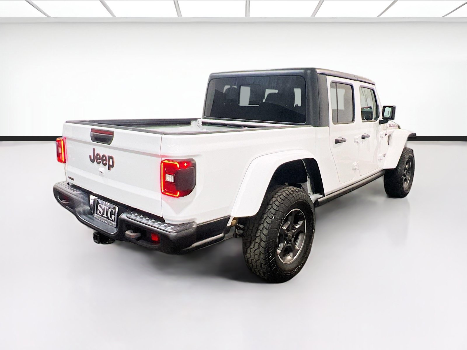 Used 2022 Jeep Gladiator Rubicon w/ LED Lighting Group AWD/4WD image 4