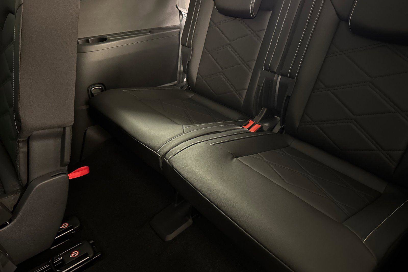 New 2026 Volkswagen Atlas SE image 14