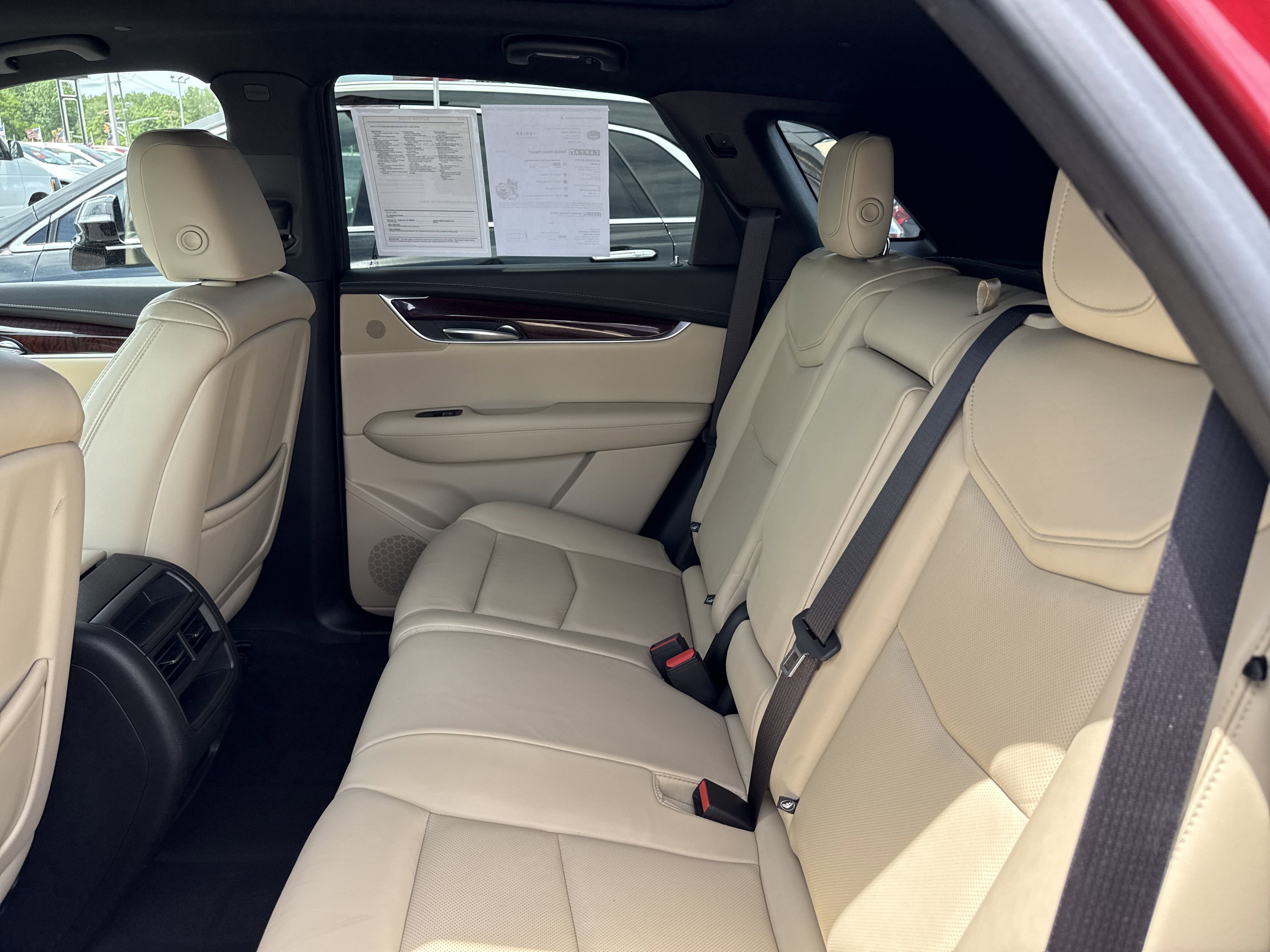 Used 2018 Cadillac XT5 Luxury w/ Driver Awareness Package image 25