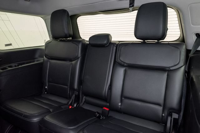 Used 2025 Ford Expedition Platinum AWD/4WD image 28