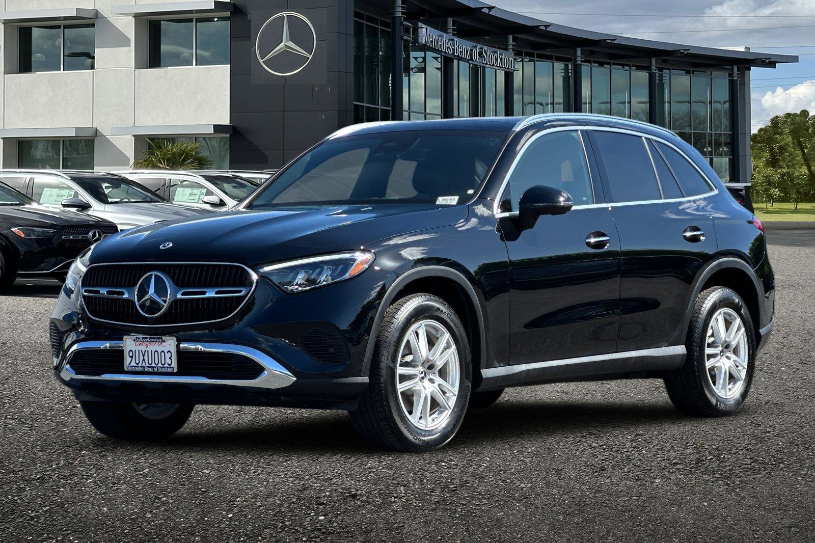 Certified 2025 Mercedes-Benz GLC 300 4MATIC image 8