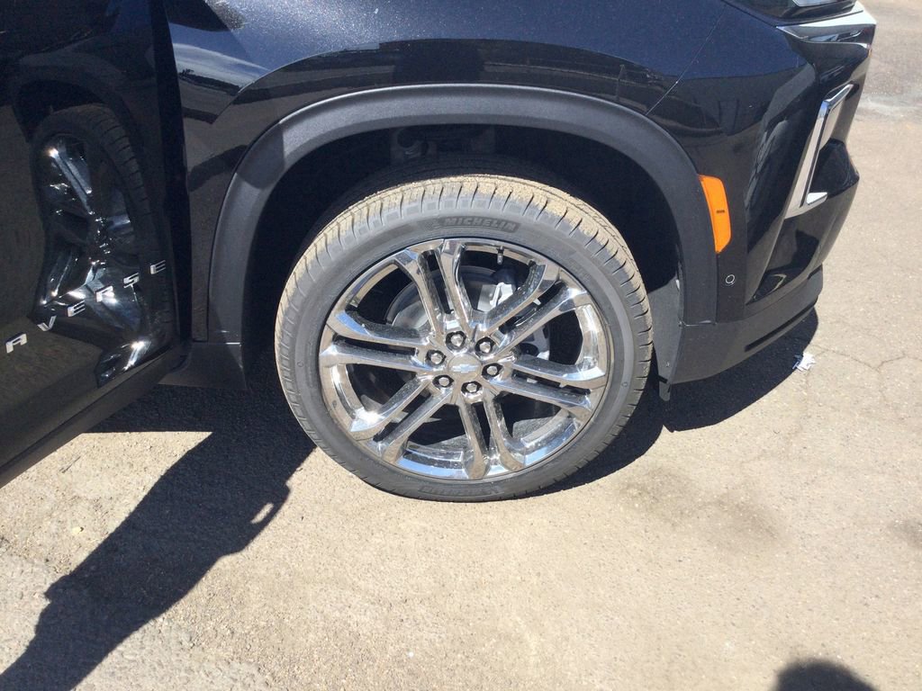 New 2025 Chevrolet Traverse LT w/ Enhanced Driving Package image 30