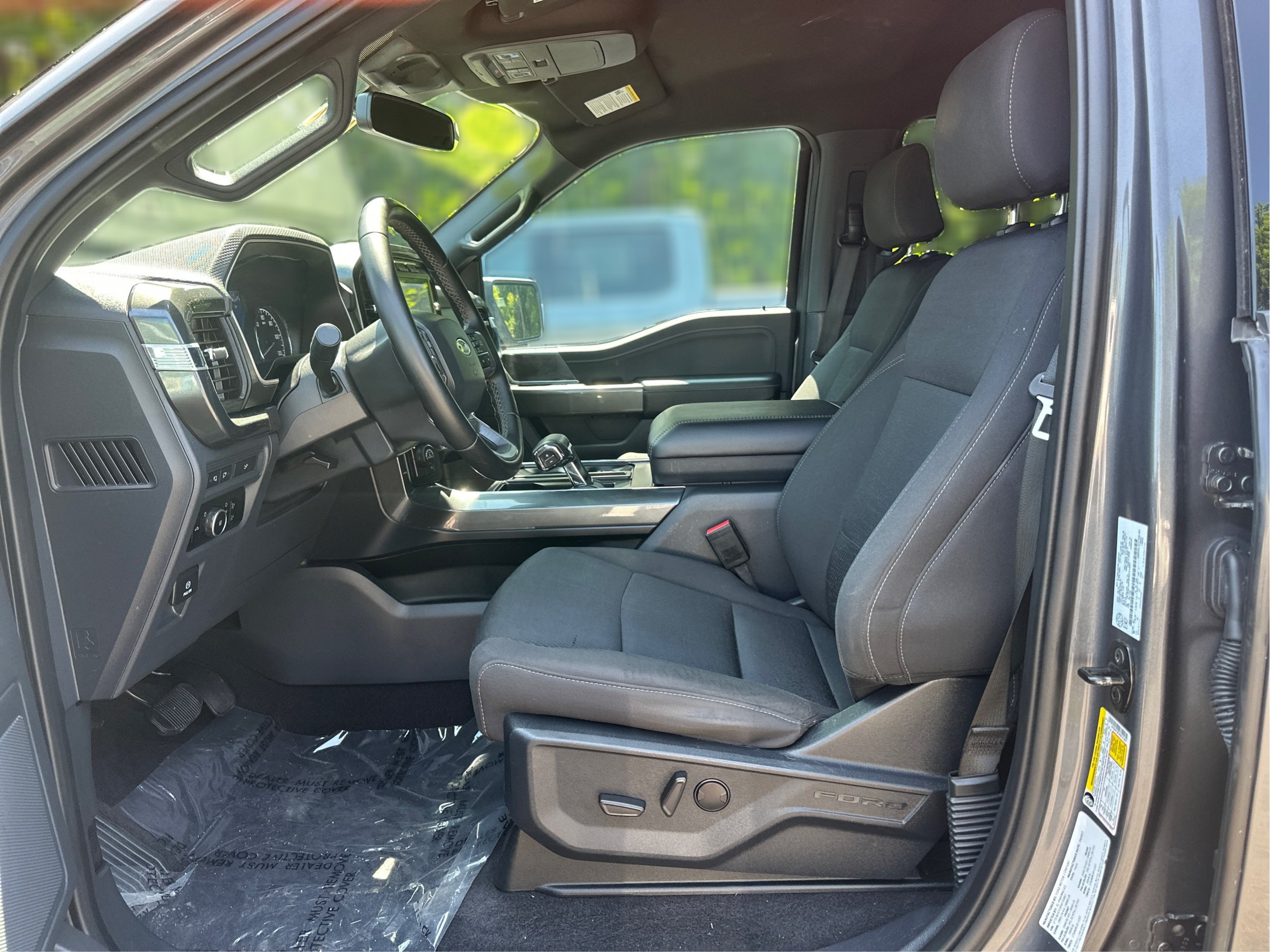 Used 2023 Ford F150 XLT w/ Equipment Group 302A High AWD/4WD image 11