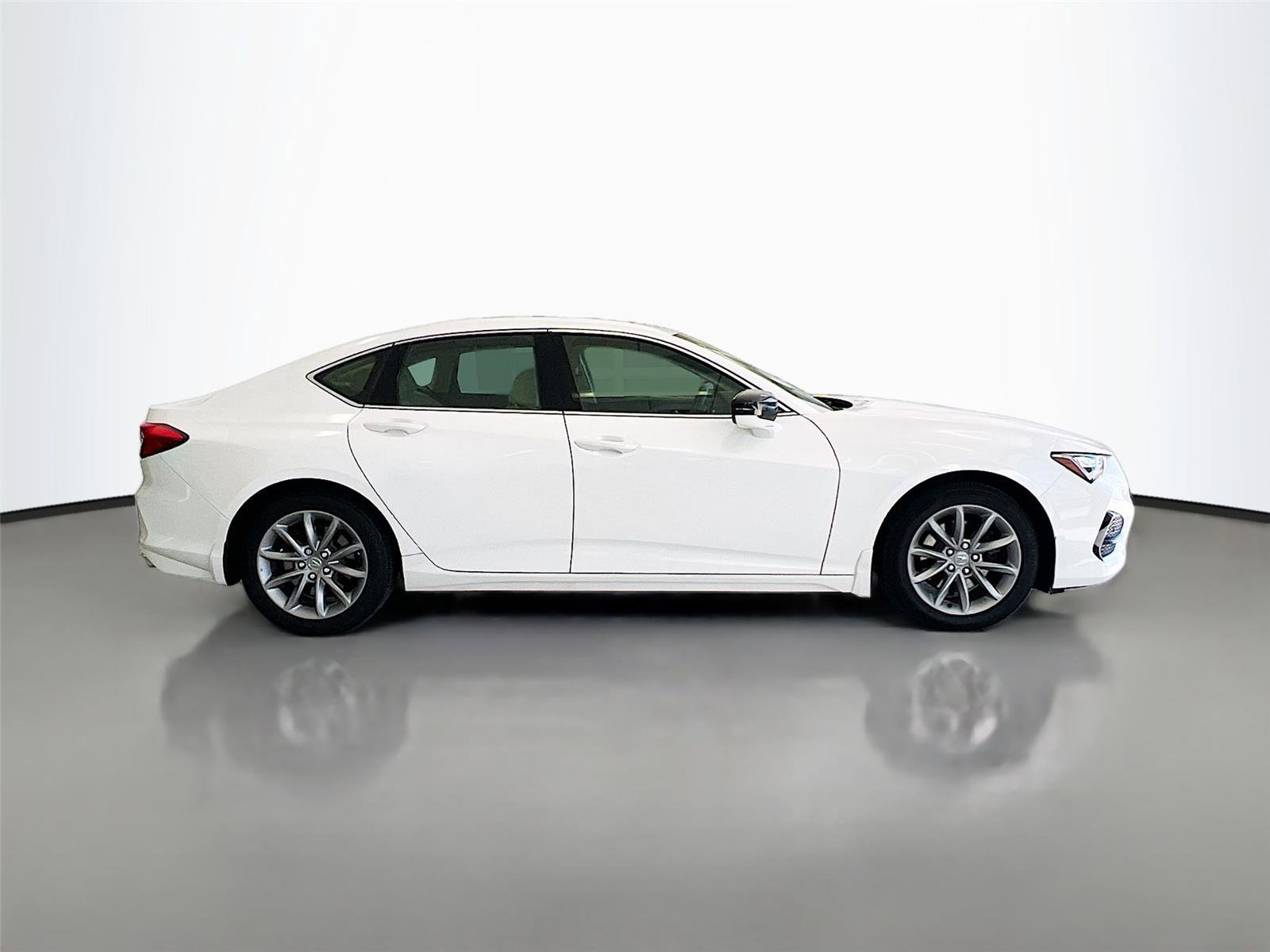 Used 2022 Acura TLX FWD image 17