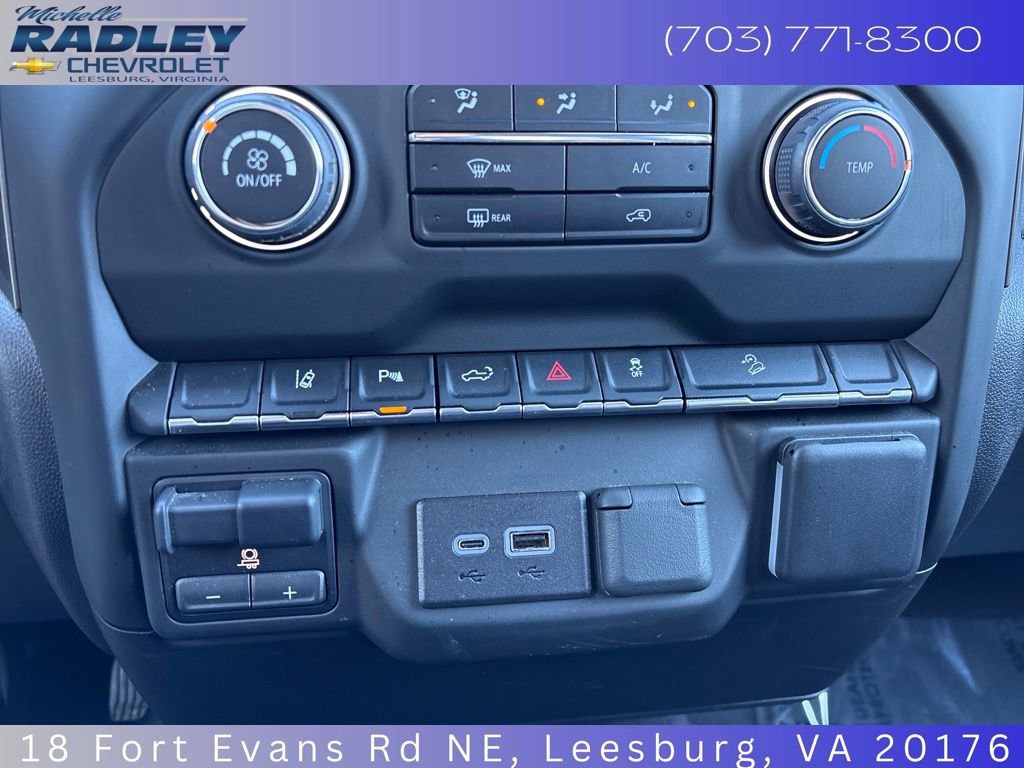 Used 2024 Chevrolet Silverado 2500 Custom w/ Custom Value Package image 21