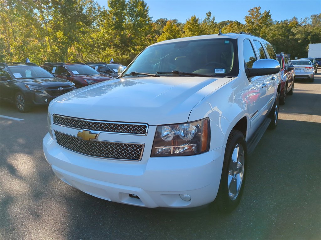 Used 2013 Chevrolet Suburban LT w/ All-Star Edition image 6