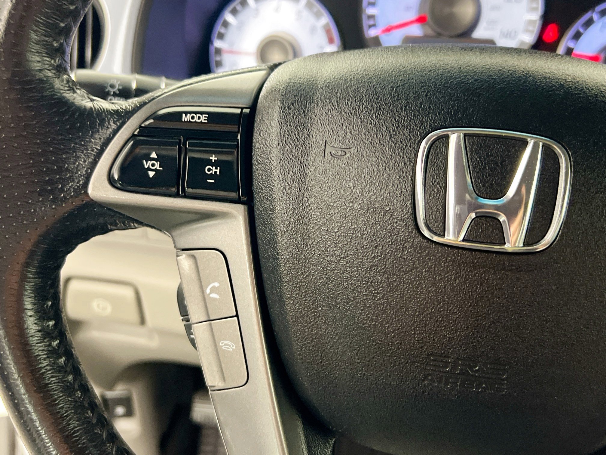 Used 2012 Honda Pilot EX-L image 18