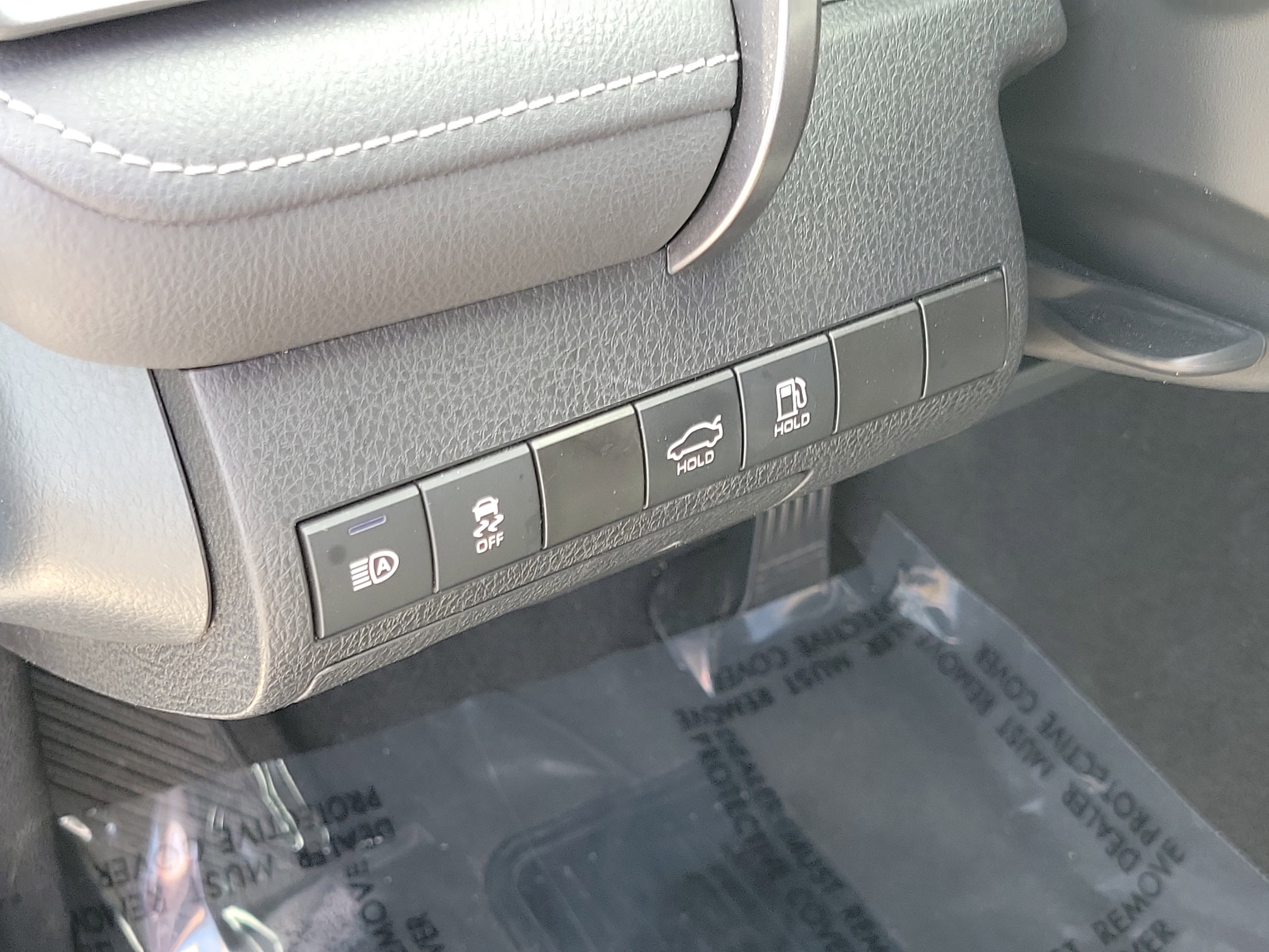 Used 2024 Toyota Camry SE image 22