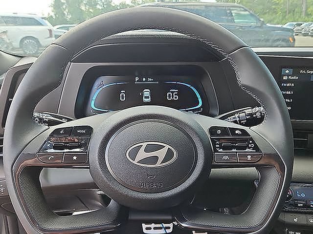 New 2026 Hyundai Elantra SEL Sport Premium FWD image 16