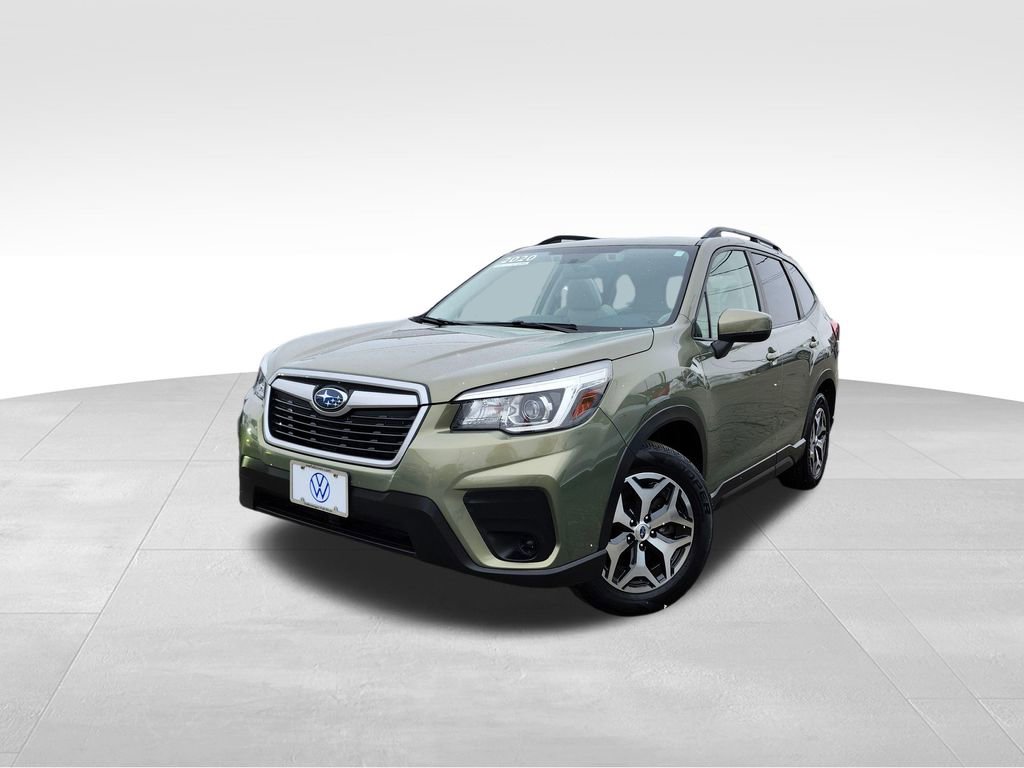 Used 2020 Subaru Forester Premium image 3