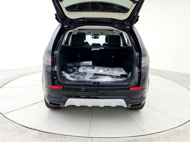 Certified 2025 Land Rover Discovery Sport S image 19