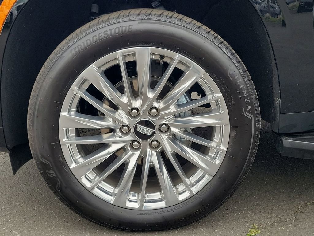 Used 2025 Cadillac Escalade ESV Premium Luxury image 33