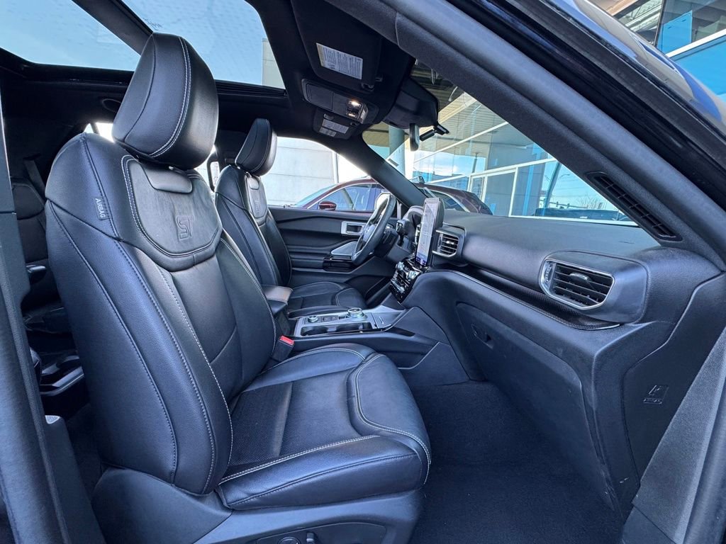 Used 2021 Ford Explorer ST w/ Equipment Group 401A image 27