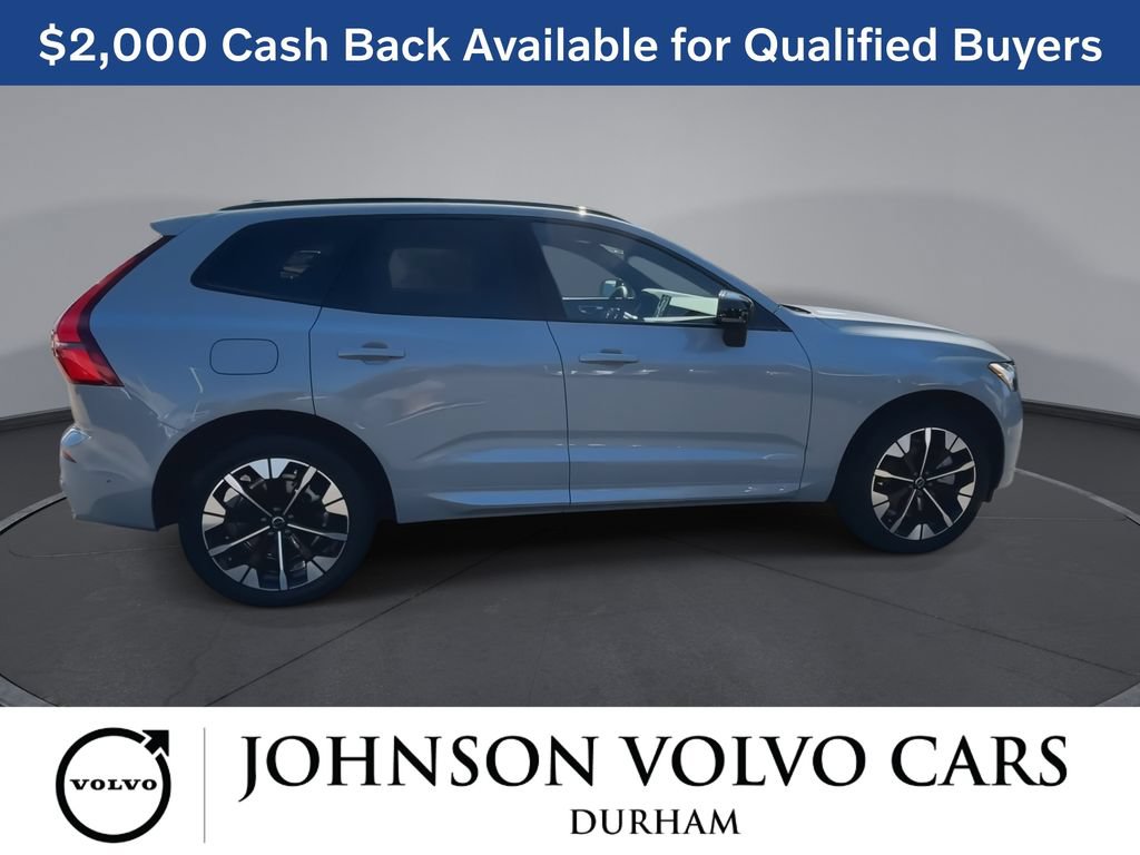 New 2026 Volvo XC60 T8 Plus w/ Protection Package Premier AWD/4WD image 9