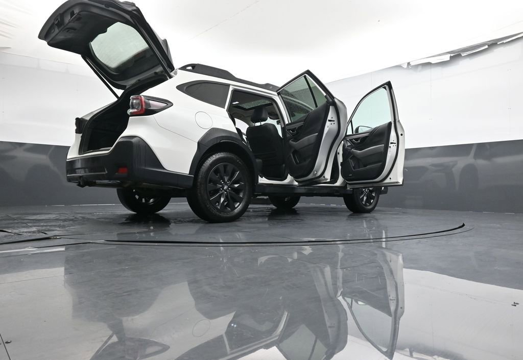 Used 2025 Subaru Outback Onyx Edition XT image 37