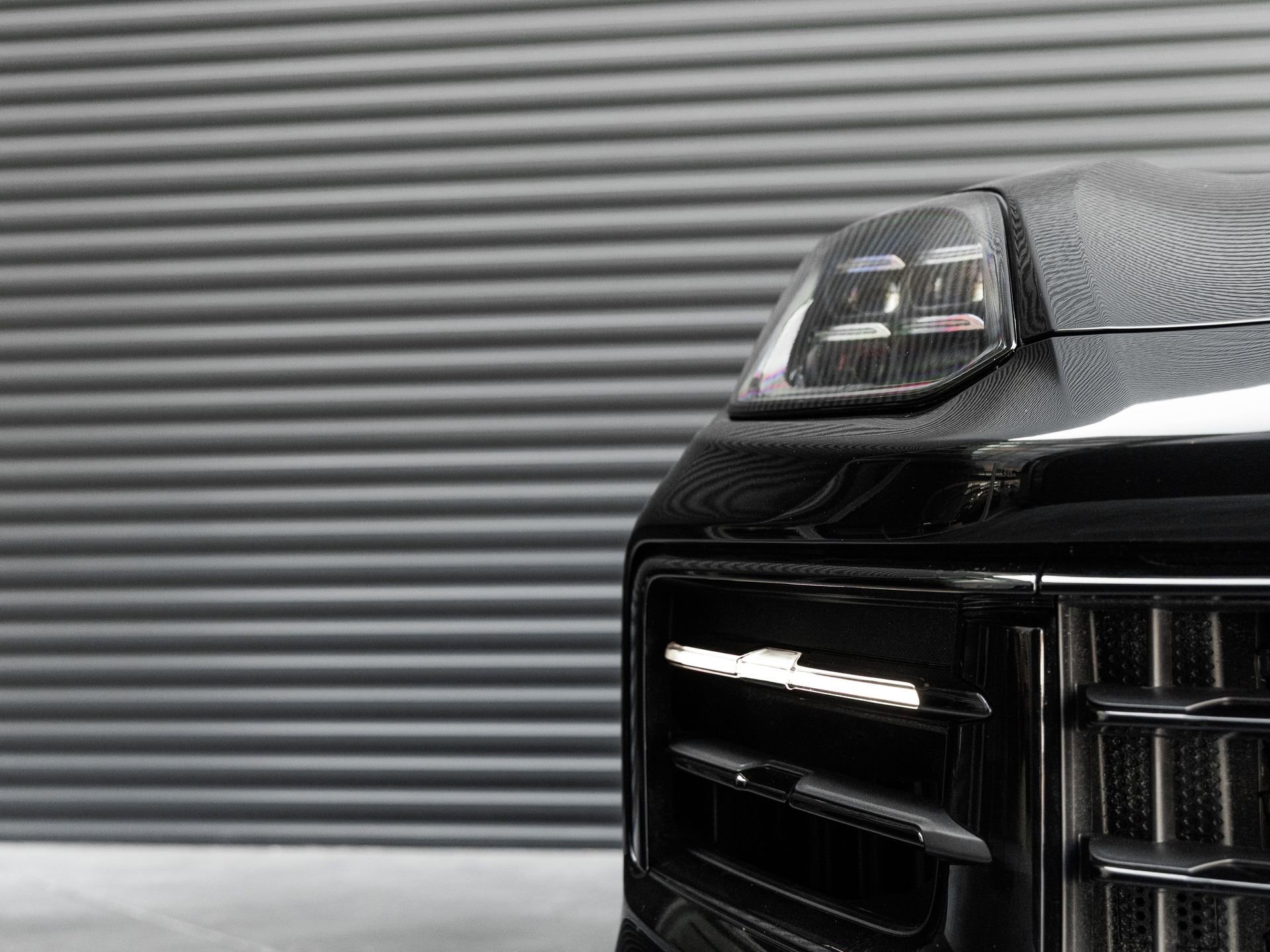 Certified 2025 Porsche Cayenne Coupe AWD/4WD image 41