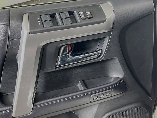 Used 2019 Toyota 4Runner Limited AWD/4WD image 12