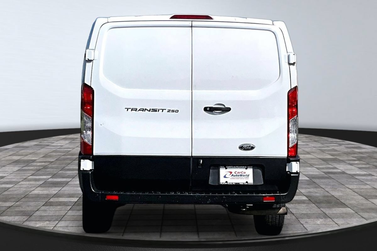 Used 2020 Ford Transit 250 Low Roof w/ Load Area Protection Package RWD image 6
