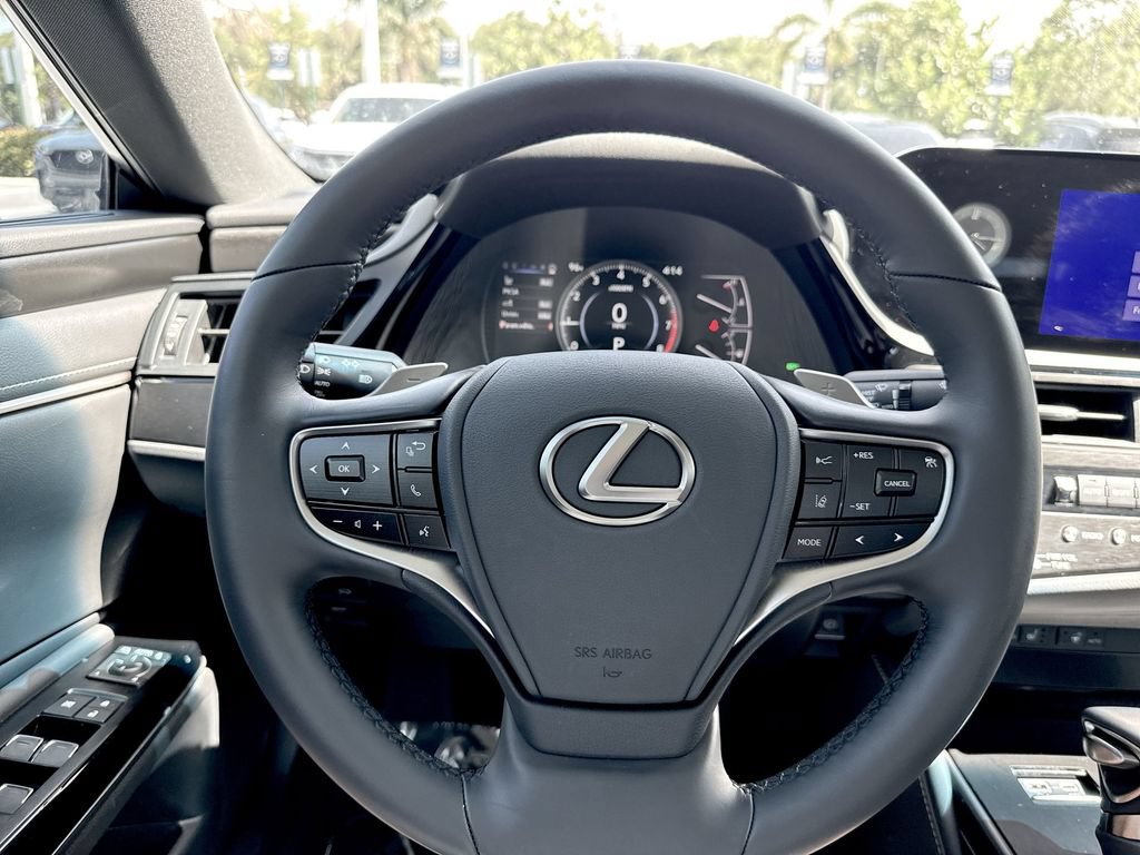 Used 2025 Lexus ES 350 w/ Premium Package FWD image 48